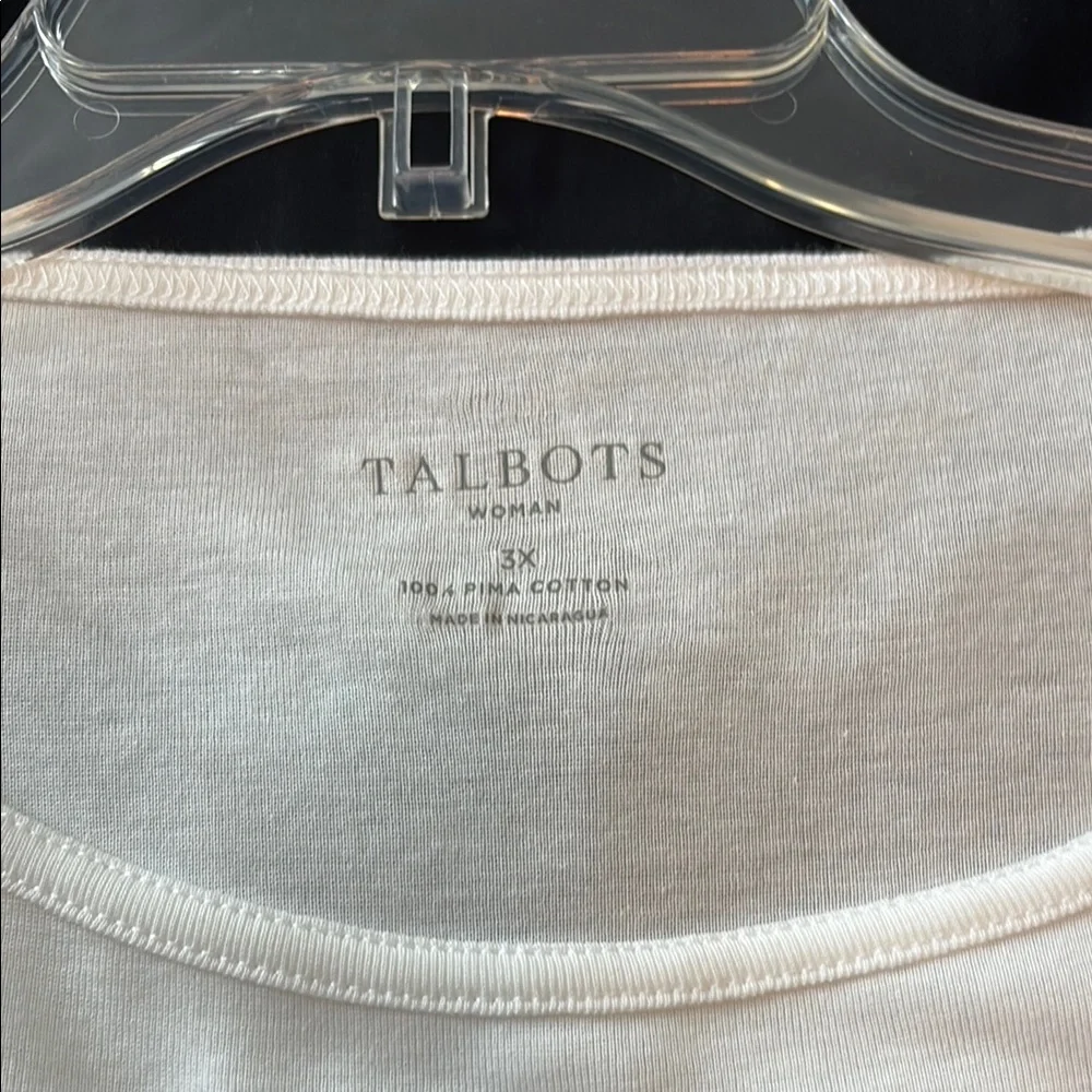 Talbots Woman Elegant White Women's Top with gold buttons NWT 3X - Picture 2 of 8